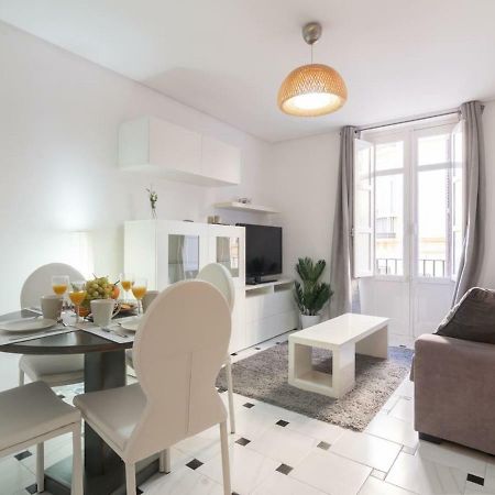 Apartamentos Bolsa Larios Malaga Luaran gambar