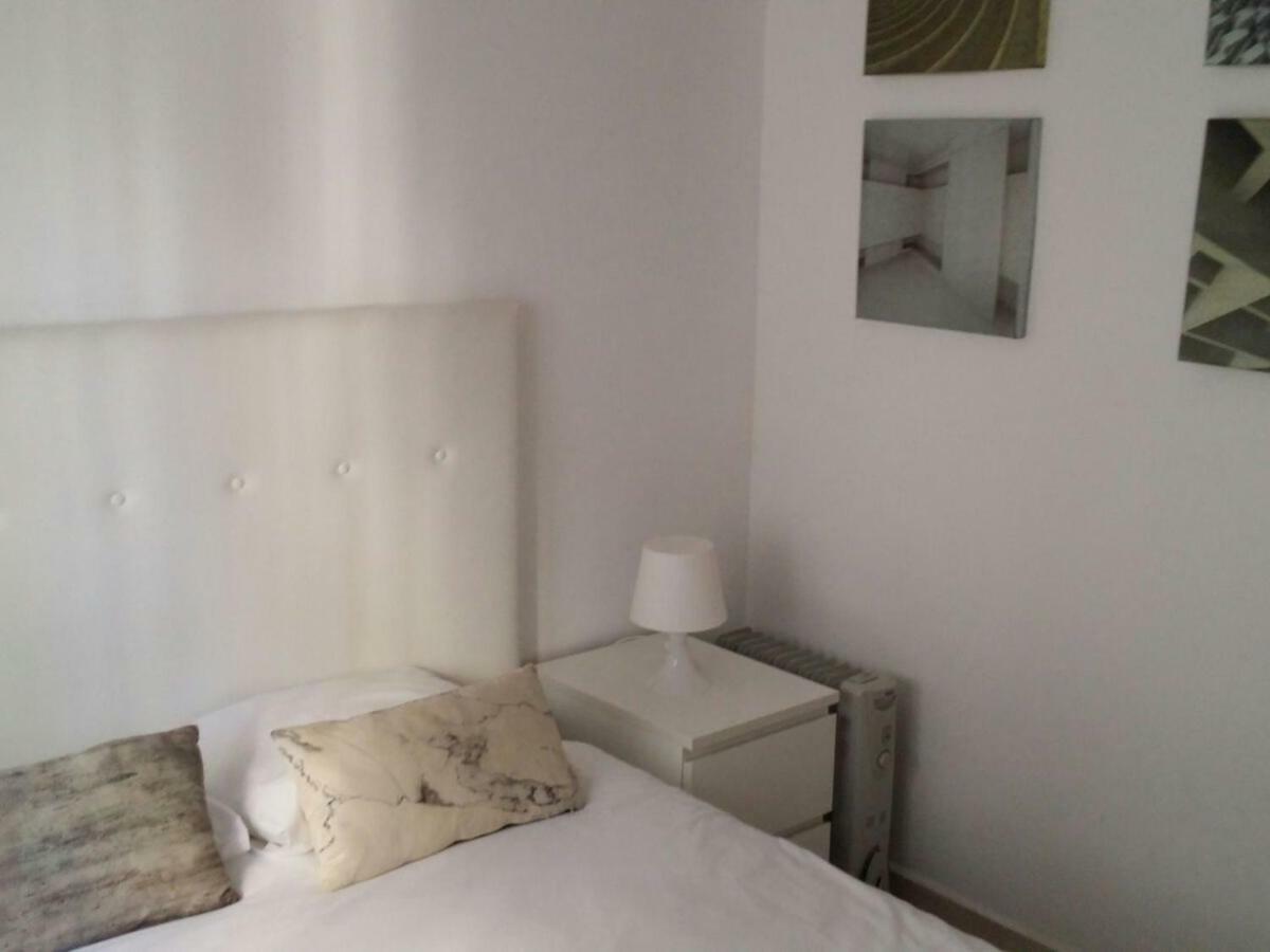Apartamentos Bolsa Larios Malaga Luaran gambar