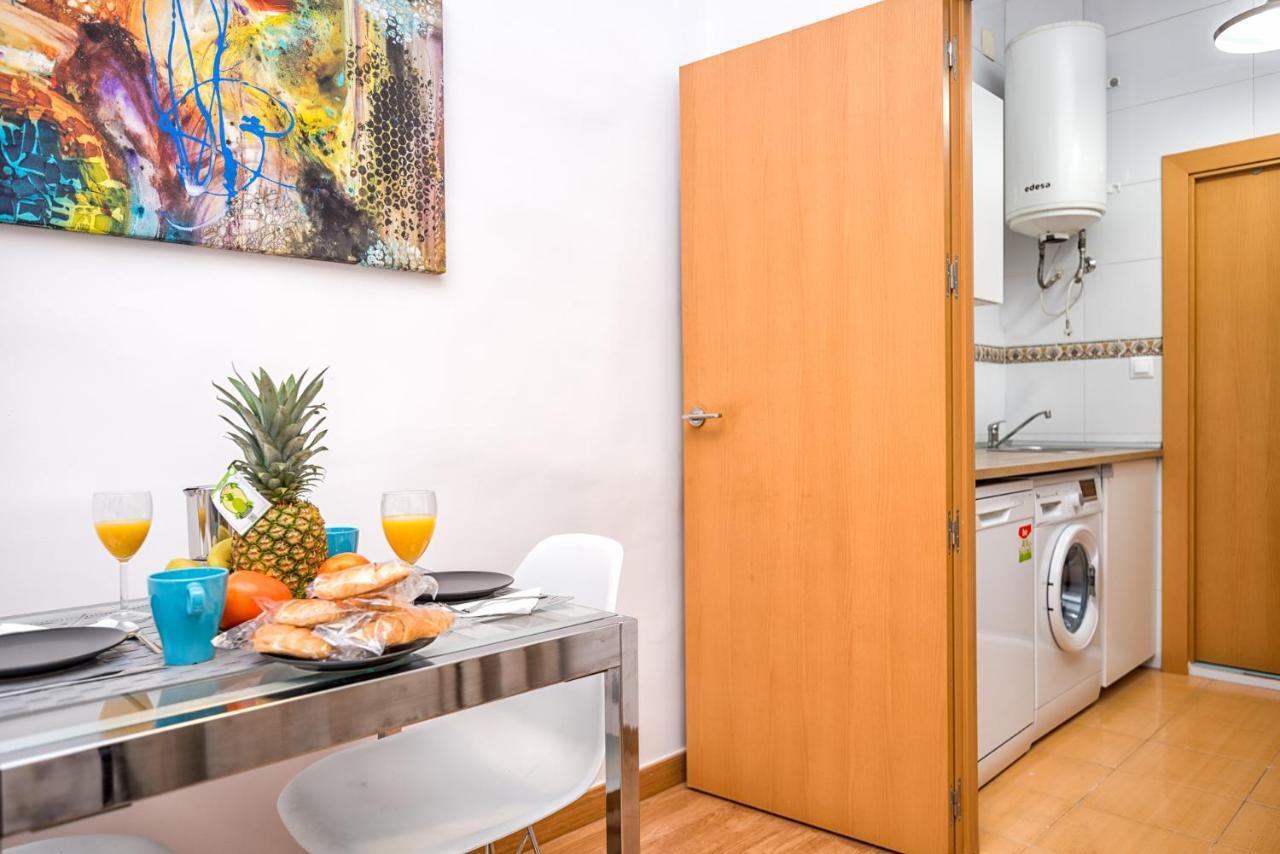 Apartamentos Bolsa Larios Malaga Luaran gambar