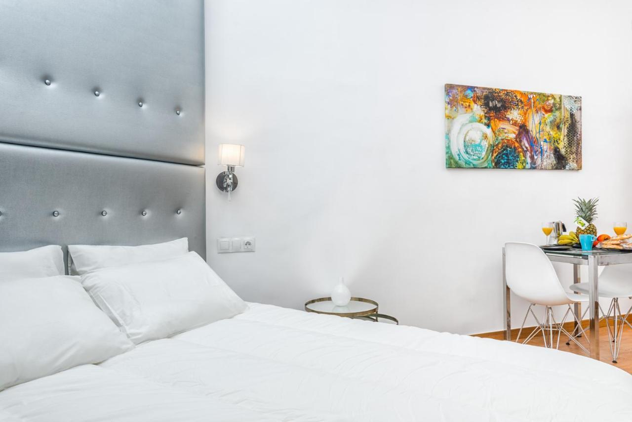 Apartamentos Bolsa Larios Malaga Luaran gambar