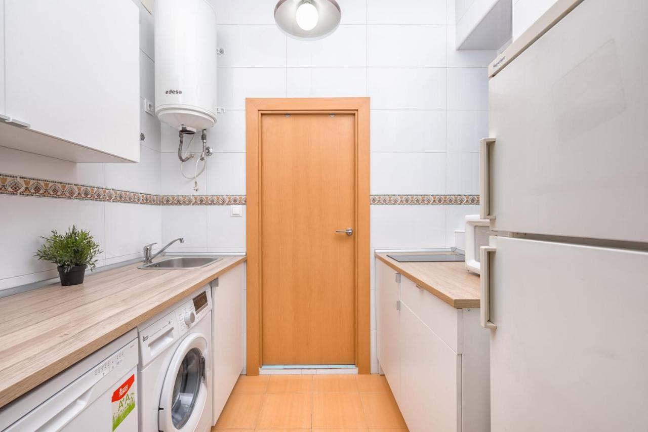 Apartamentos Bolsa Larios Malaga Luaran gambar