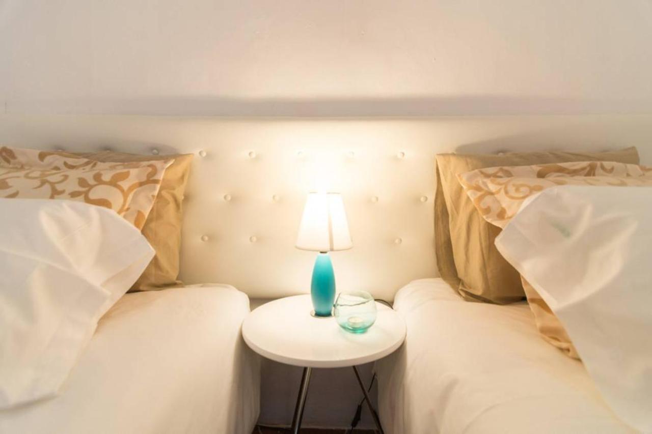 Apartamentos Bolsa Larios Malaga Luaran gambar